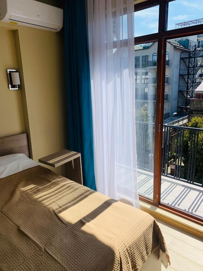 Downtown Batumi Apartment ภายนอก รูปภาพ